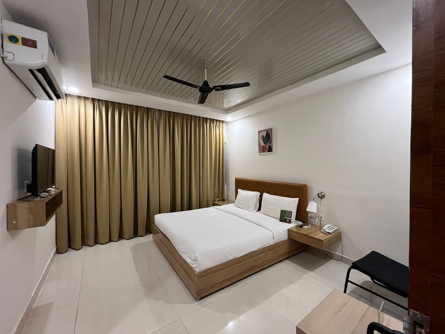 hotel hibiscus tree bachupally