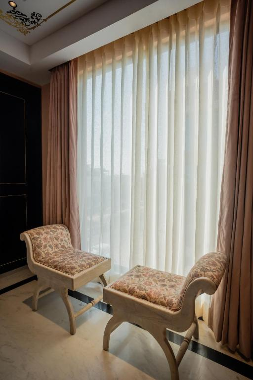 bur dera a boutique luxury hotel