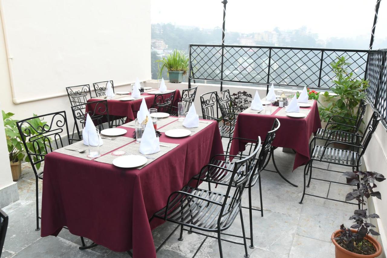 Hotel Auckland,Lakkar Bazar,3 star