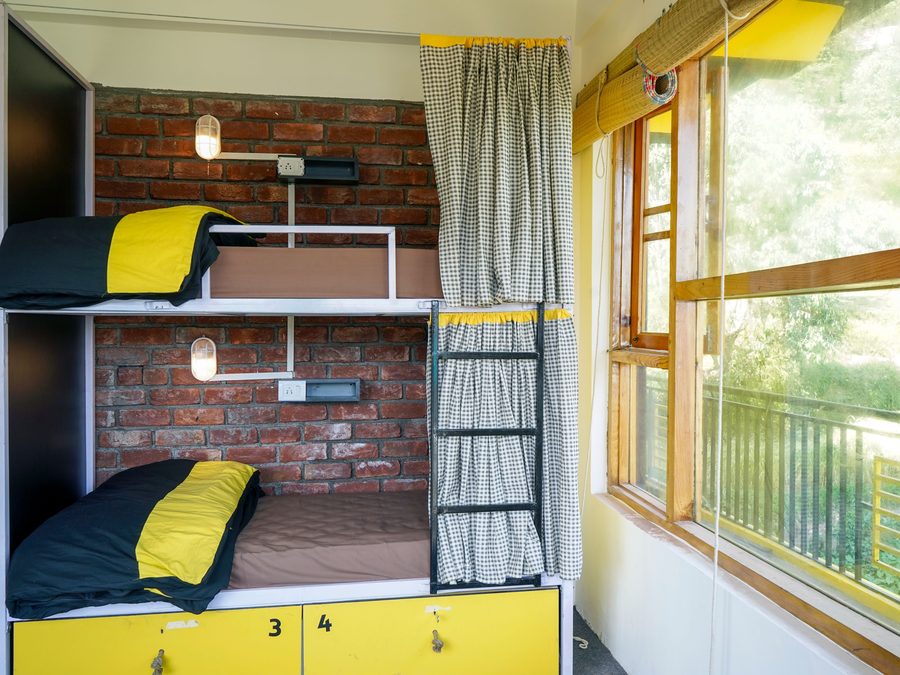 the hosteller mcleodganj upper bhagsu