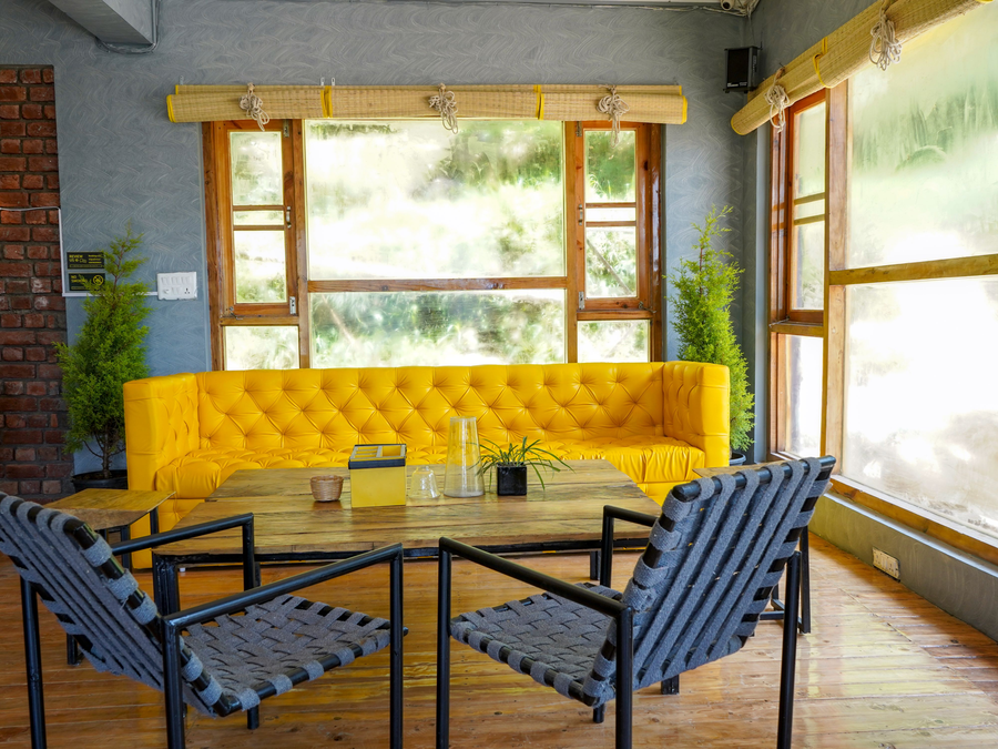 the hosteller mcleodganj upper bhagsu