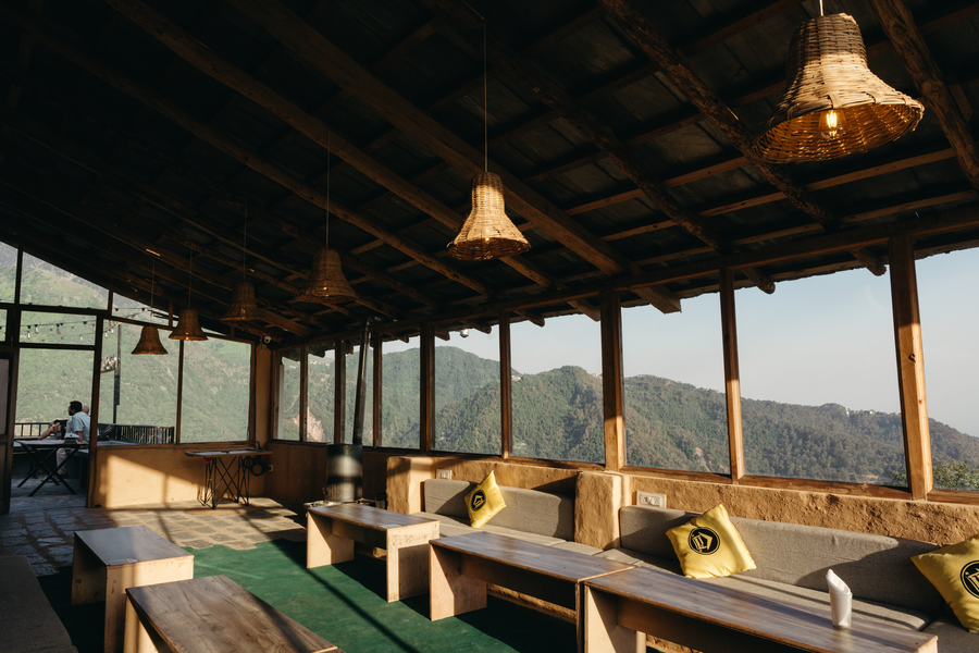 the hosteller kareri