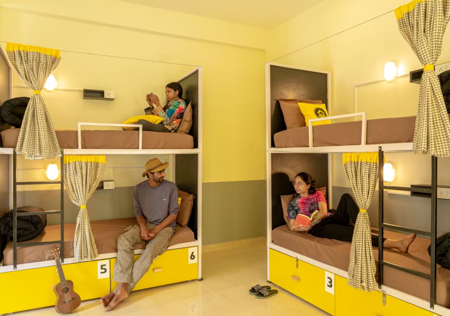 the hosteller kareri