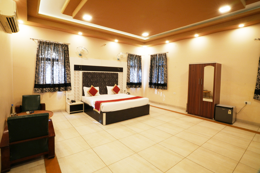 kothi lohagarh