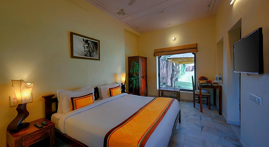 treehouse raj bagh a boutique heritage hotel