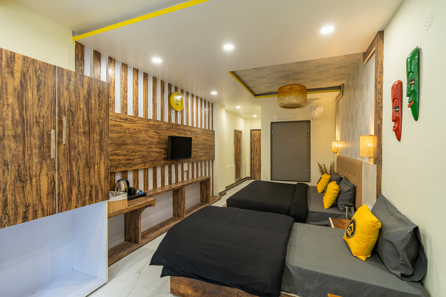 the hosteller mcleodganj mall road