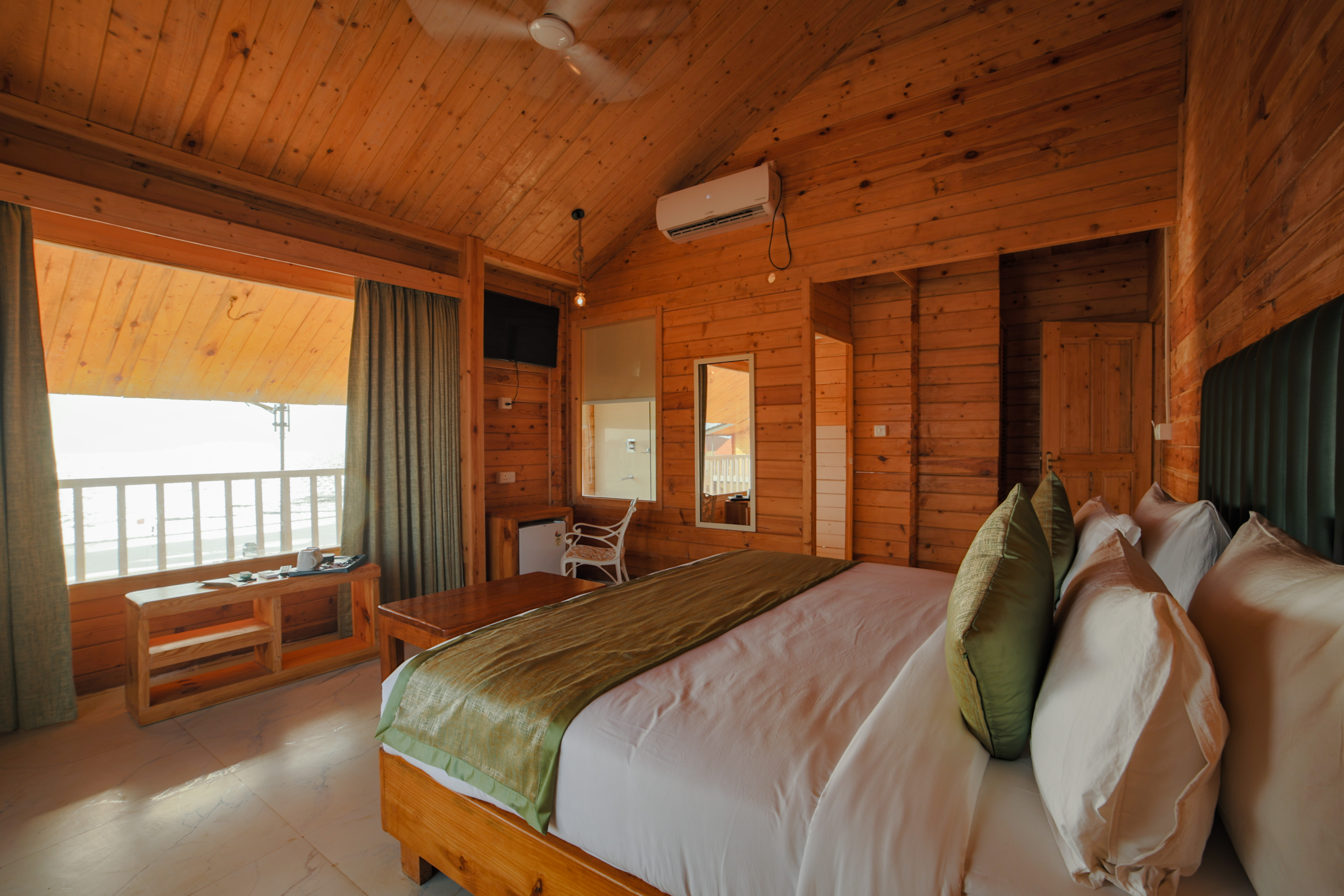 dallas beach resorts