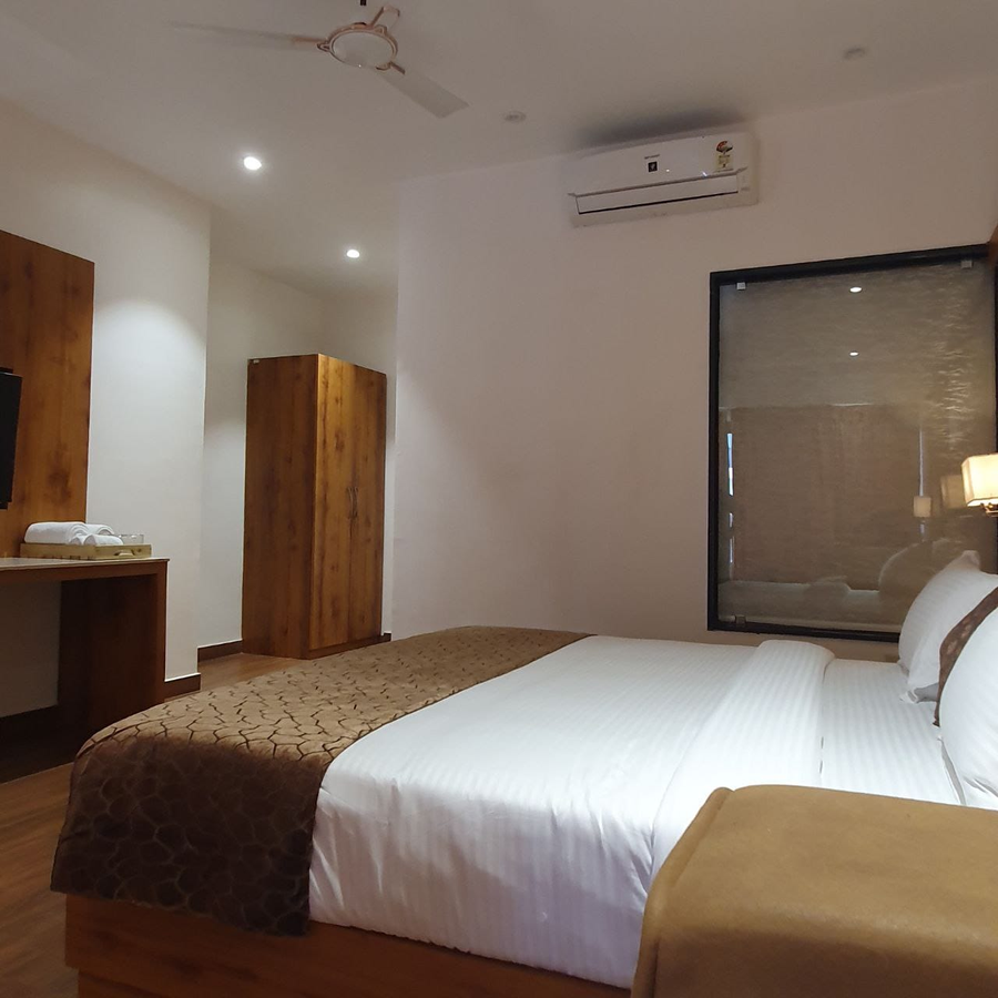dallas beach resorts