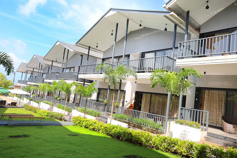dallas beach resorts