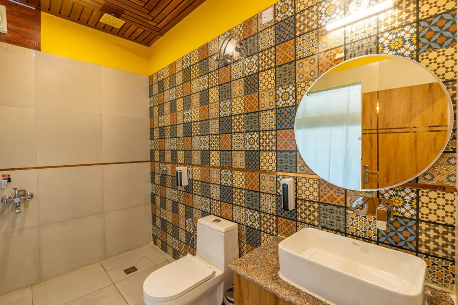 the hosteller rishikesh upper tapovan