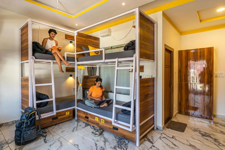 the hosteller rishikesh upper tapovan