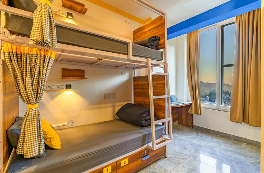 the hosteller rishikesh upper tapovan