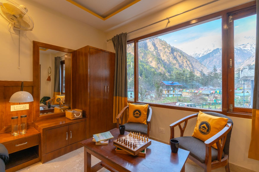 the hosteller kasol parvati valley