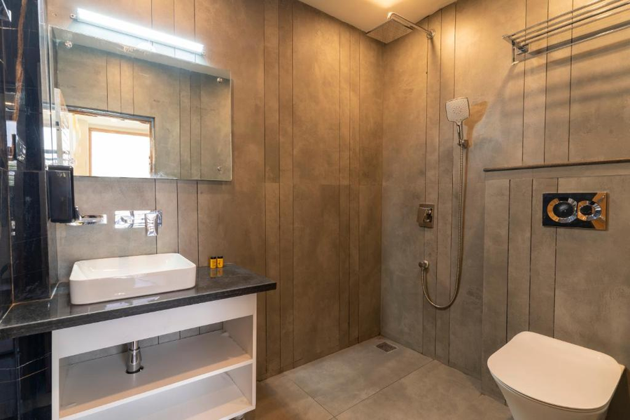 the hosteller kasol parvati valley