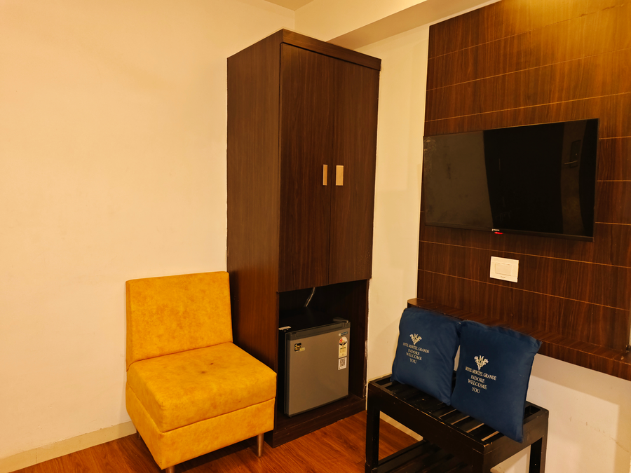 hotel meritel grande vijay nagar indore