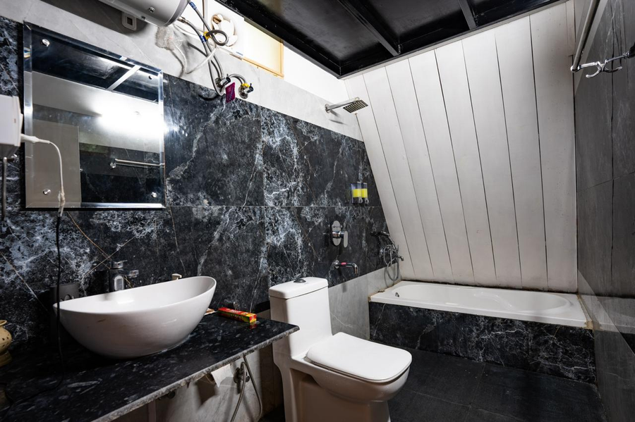 paradise pool resort