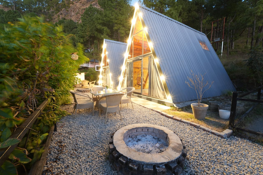 paradise pool resort