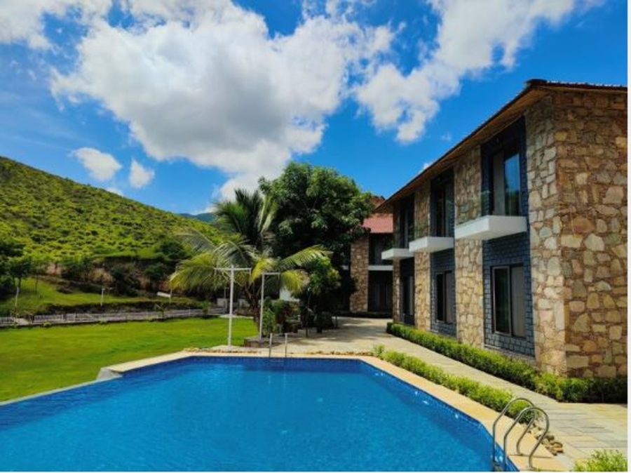 The Divine Hills Resort,Kodiyat,4 star