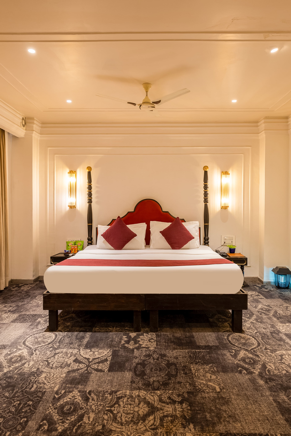 the saga hotel