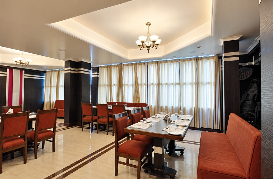 Hotel Star Regency,87-37D-10, Lal Bahadur Shastri Marg, Civil Lines, Prayagraj, Uttar Pradesh 211001,3 star