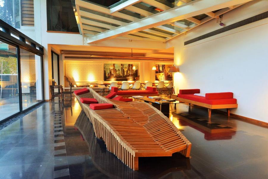 The Sky Imperial Aarivaa Luxury Stays,India>>Rajkot,3 star