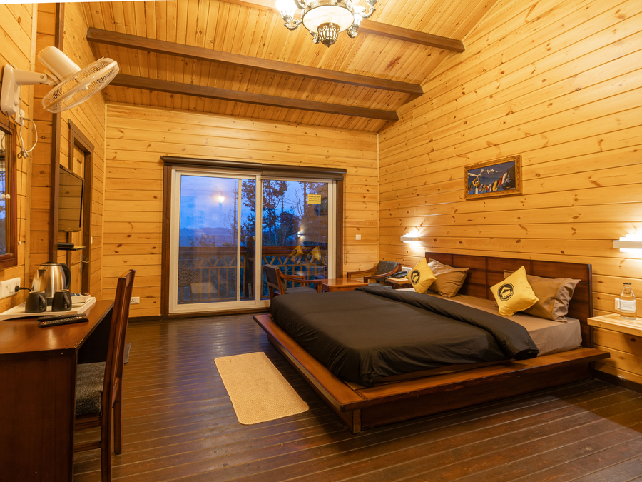 the hosteller kasar devi