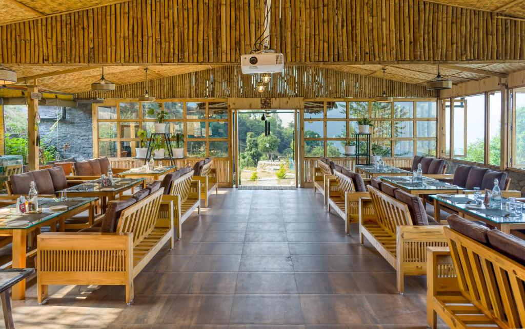 Aotel Pangot (Formerly Royal Cliff),Pangoot,3 star