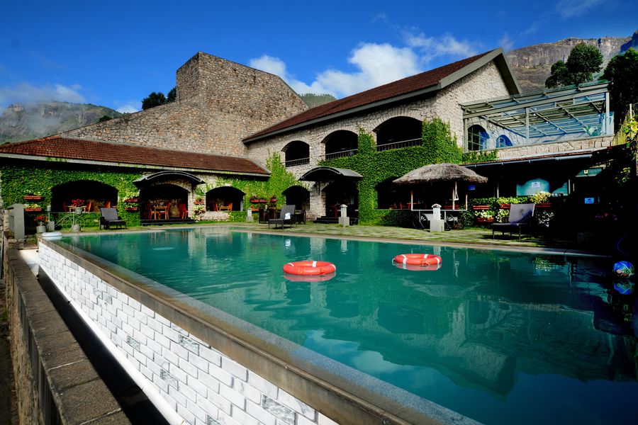 mountain club resort munnar