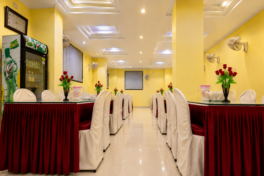 hotel mira international