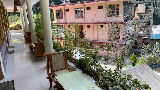 hotel purnima kasol