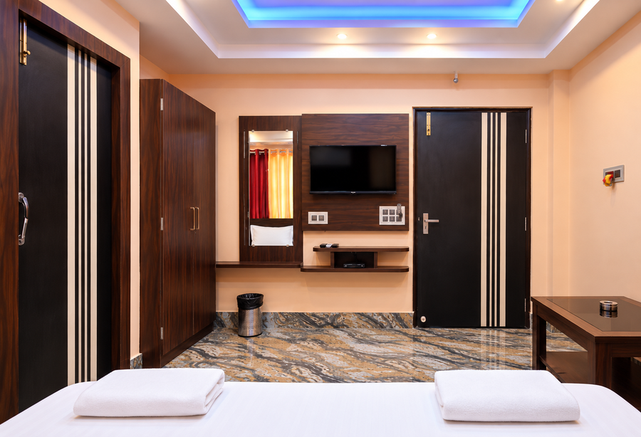 hotel tulusi inn