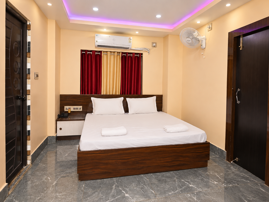 hotel tulusi inn