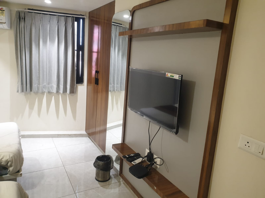 hotel pratham inn