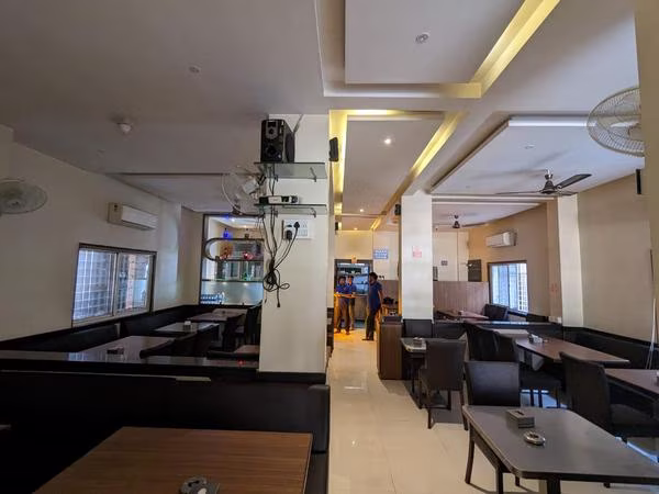 hotel trimurti executive
