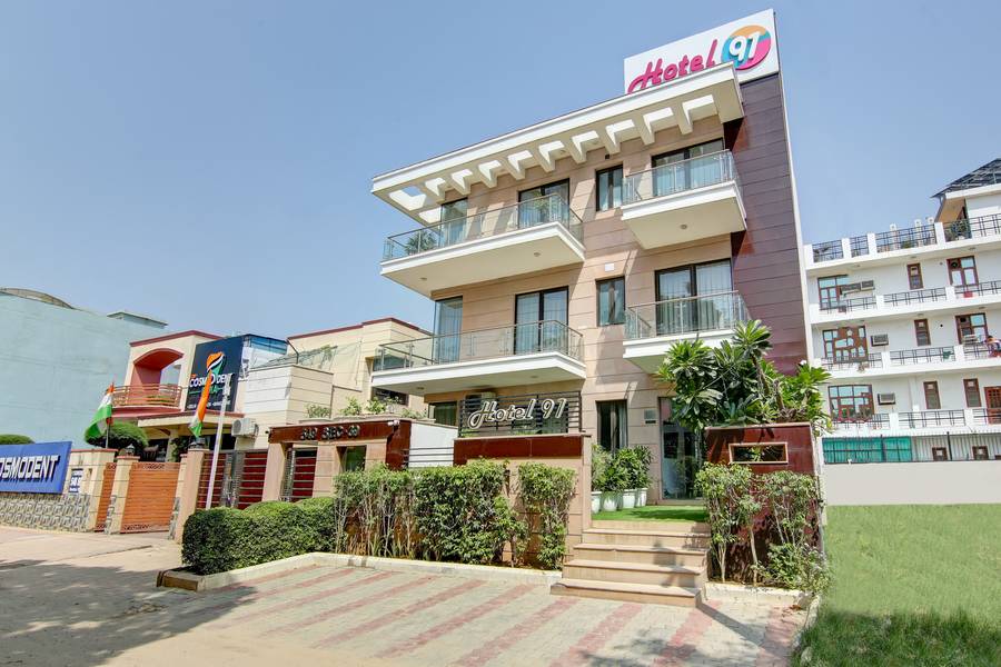hotel 91 medanta