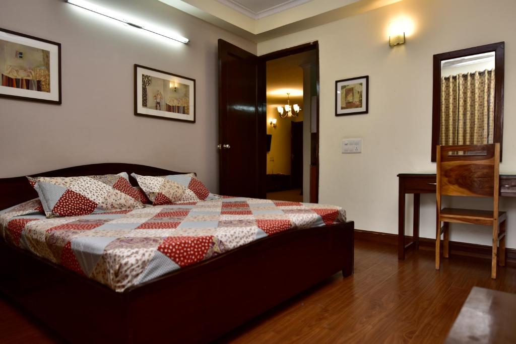 woodpecker apartments 2bhk service apartment