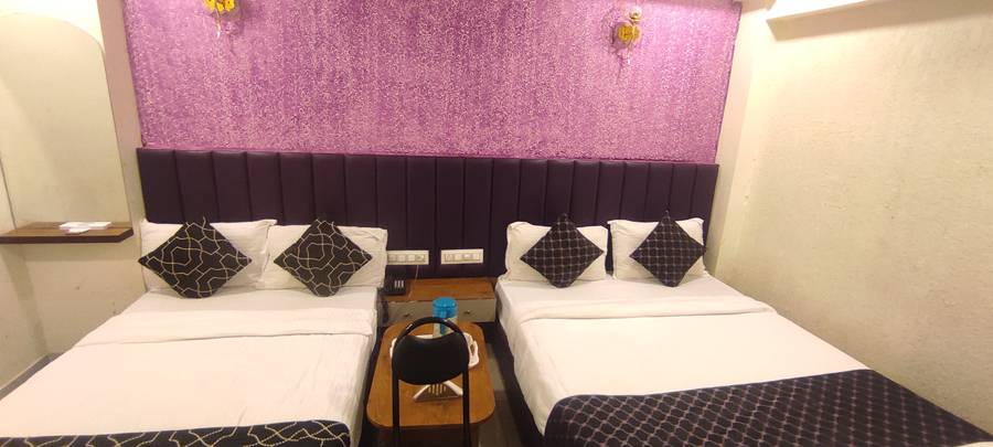hotel avadh palace