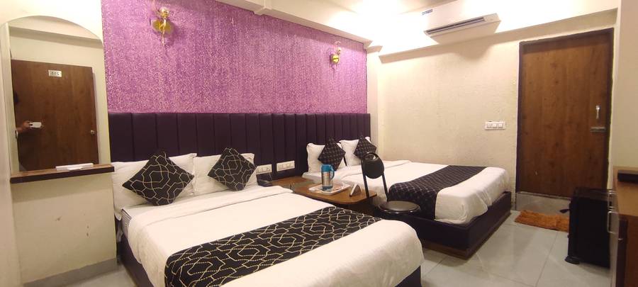 hotel avadh palace