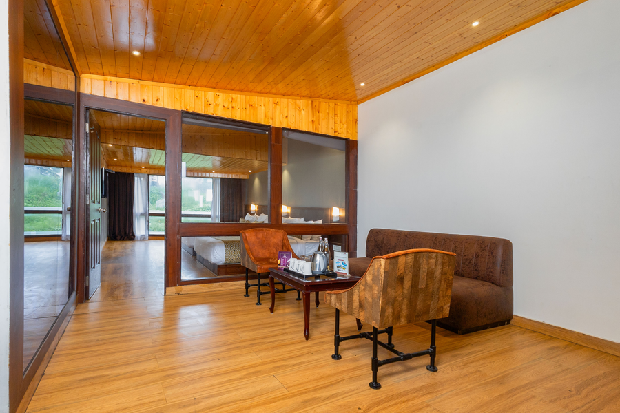 sumitel vista 800m from mall road