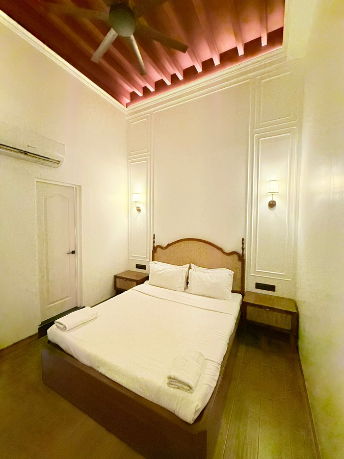 gulf hotel colaba