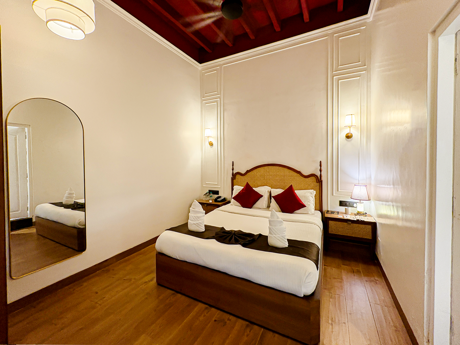 gulf hotel colaba
