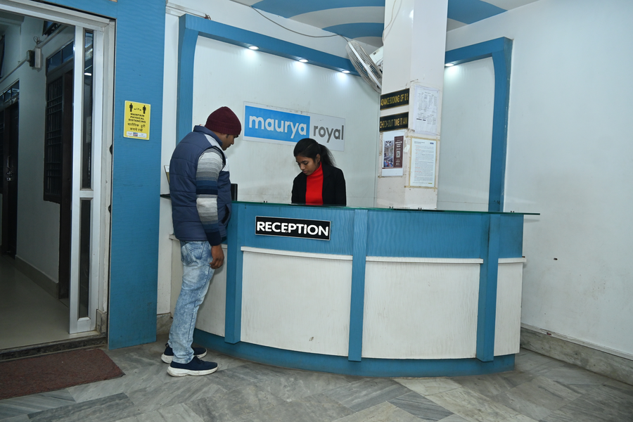 hotel maurya royal