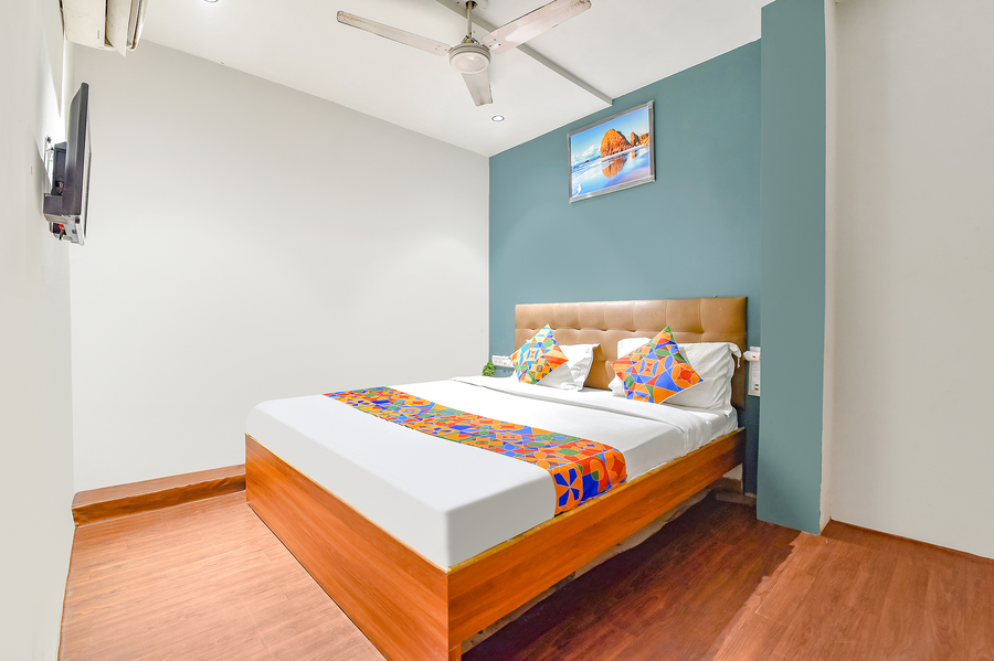fabhotel nidhivan