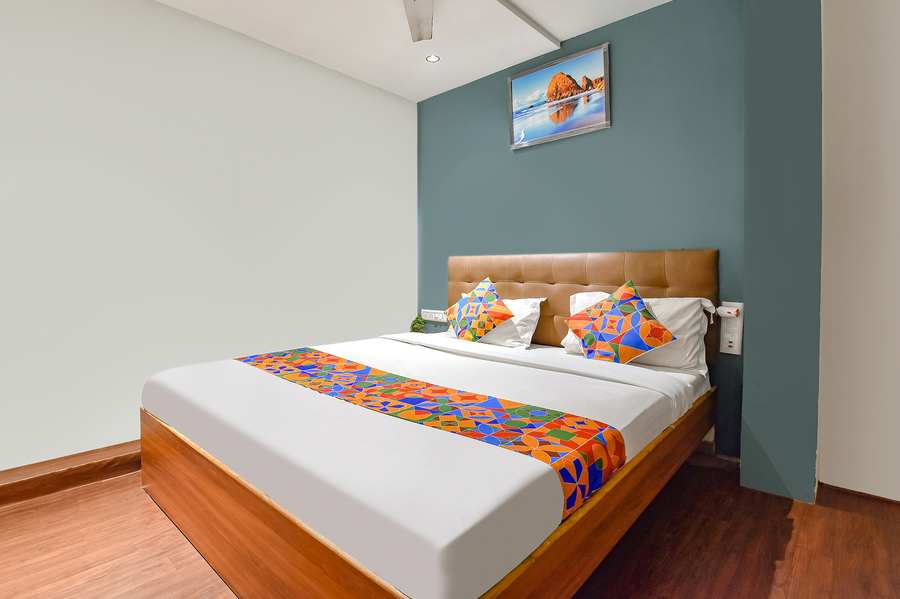 fabhotel nidhivan