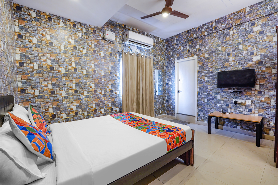 fabhotel kings suites banaswadi