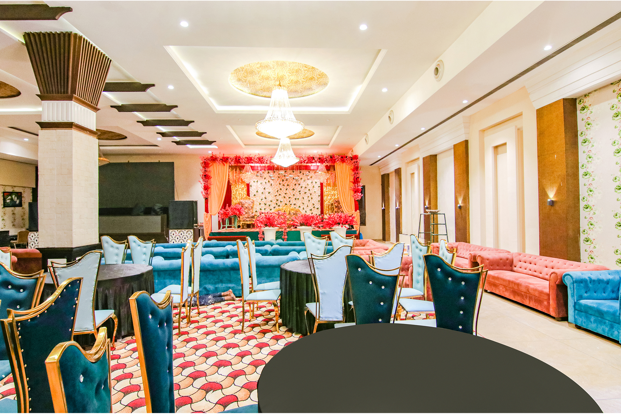 Fabhotel Prime Royal Maple,Opp. Centre Green flats, Shaheed Bhagat Singh Nagar,3 star