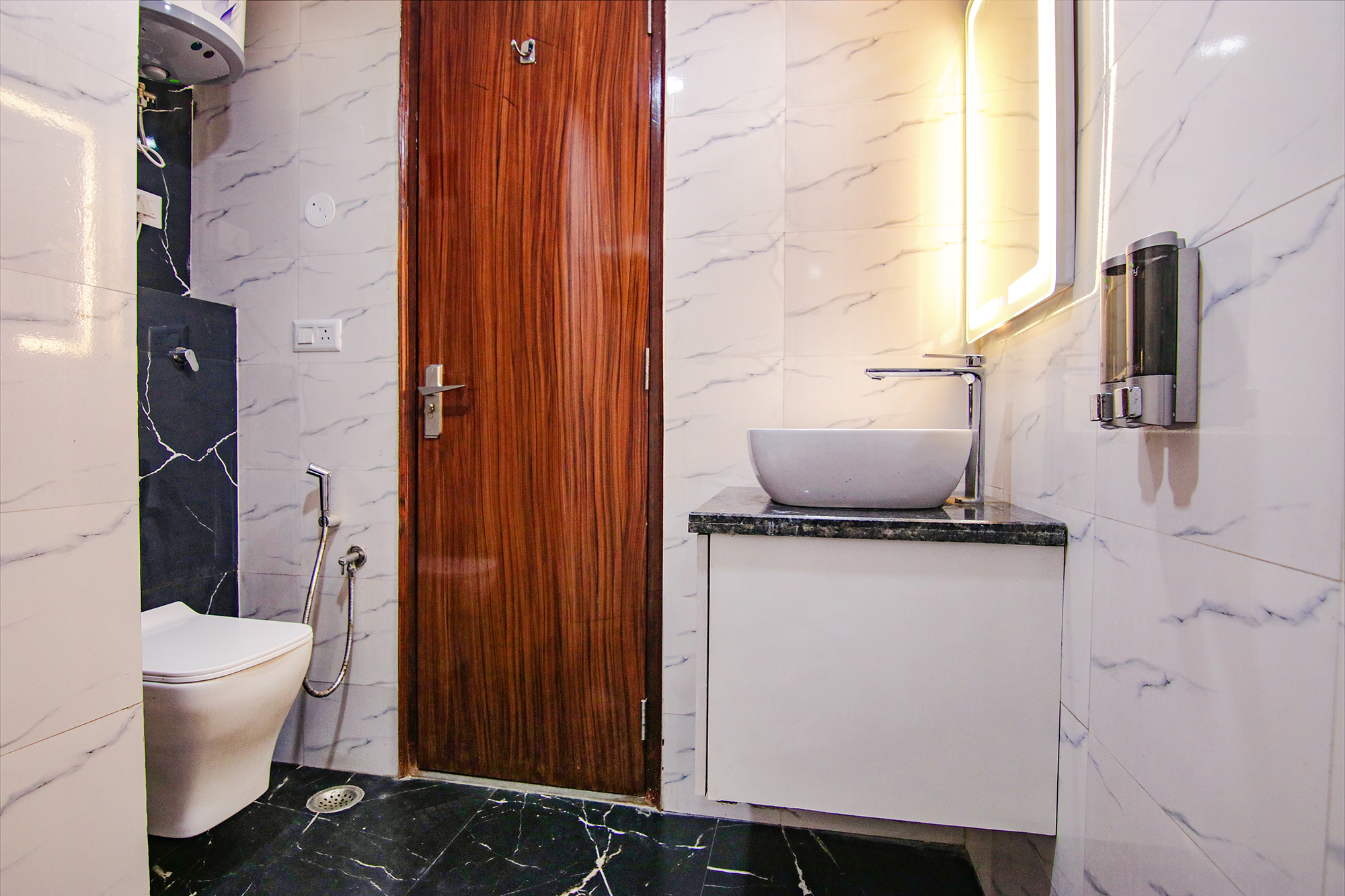 fabhotel satyam international