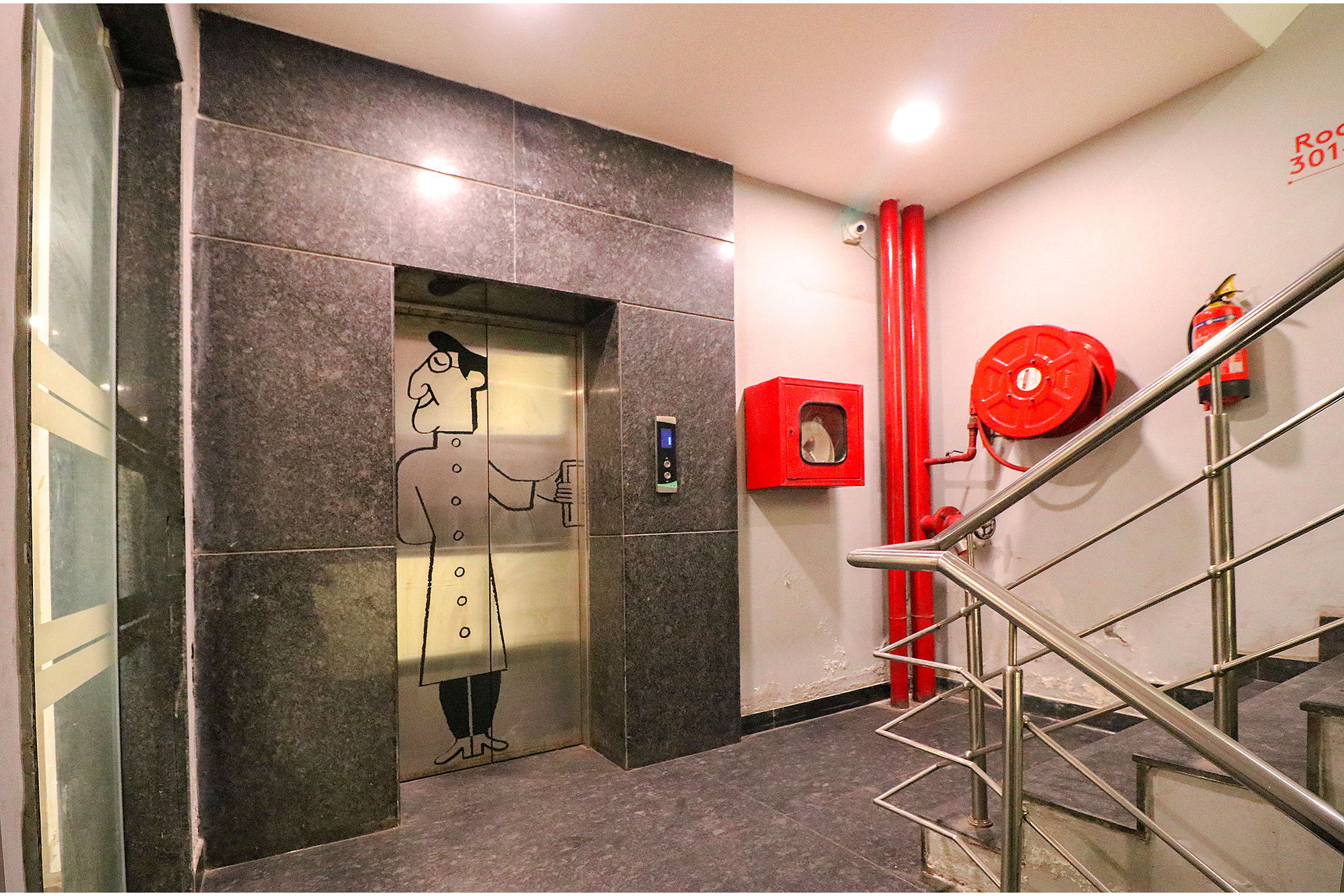 Fabexpress La Serene - Near Yamuna Sports Complex,,3 star