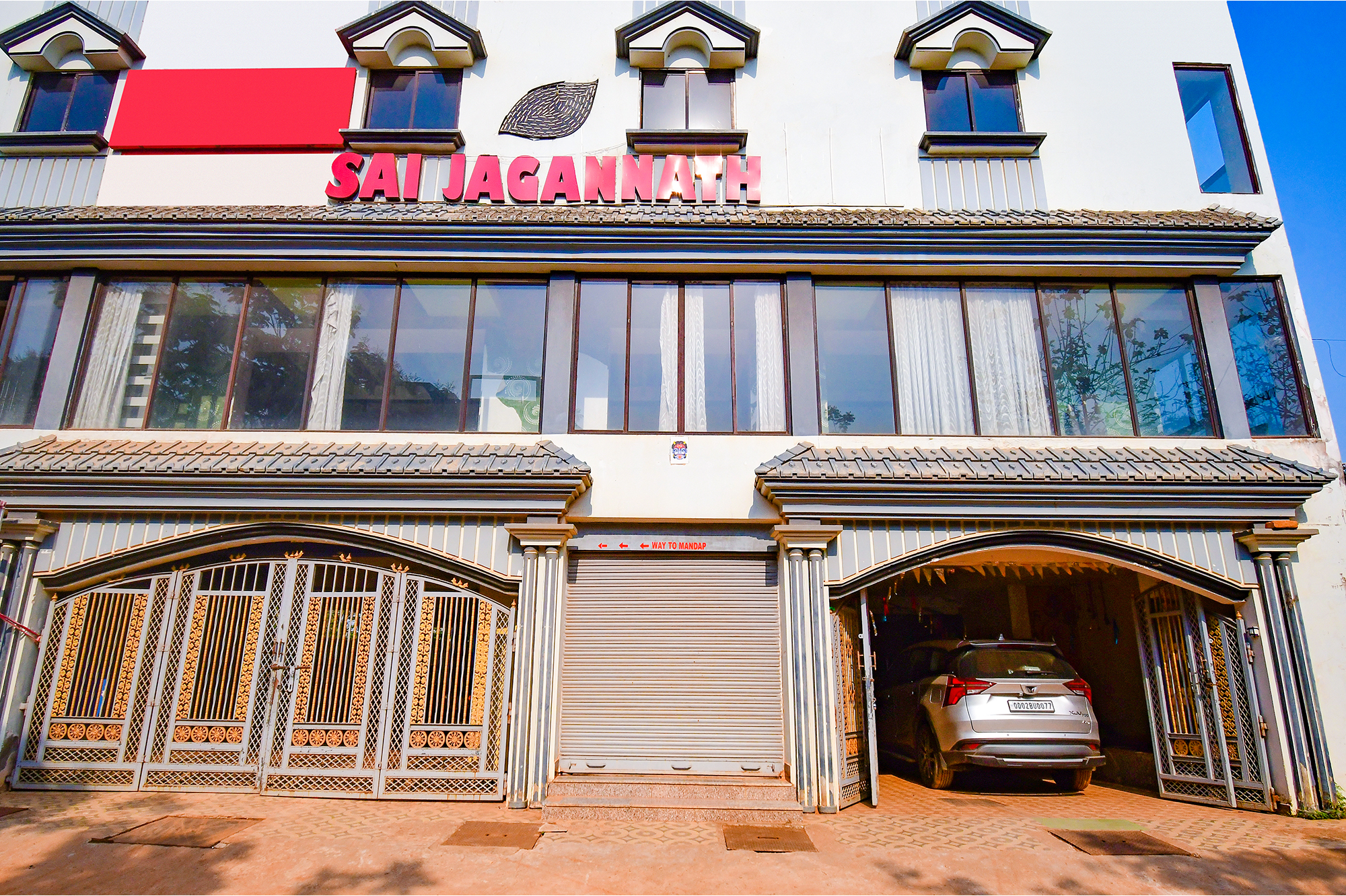 Fabhotel Sai Jagannath Residency,Plot no 365/2073/2863, Near Techno school, Aiginia, Patrapada,3 star