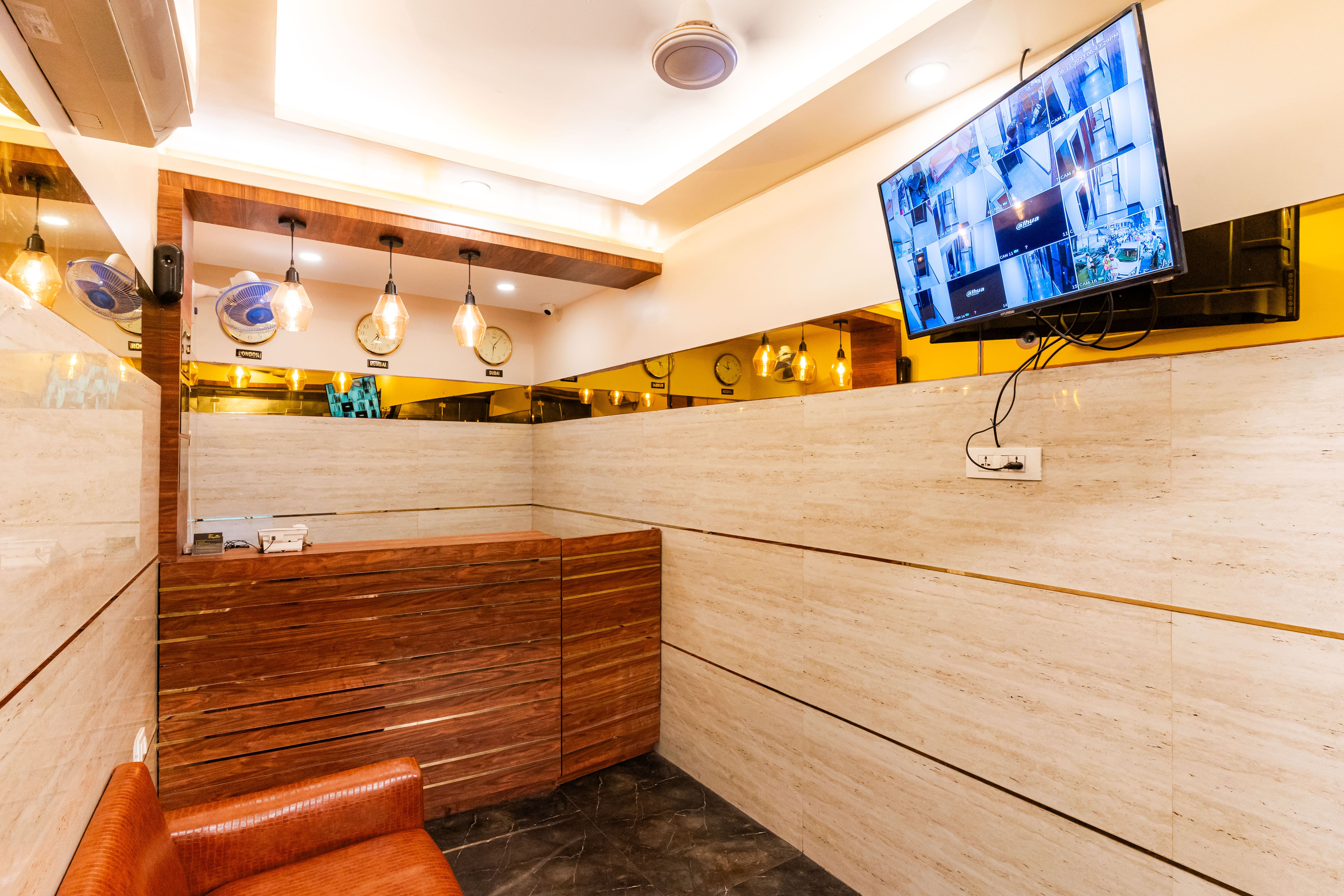 Itsy Hotels Elegant,Mandvi,3 star